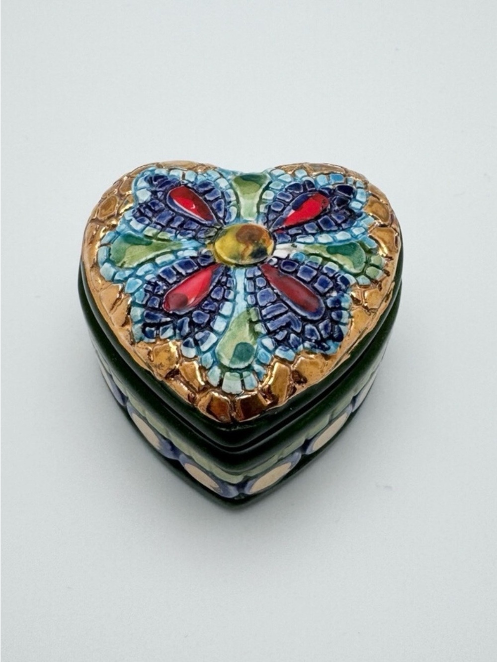 Hand Painted Ceramic Heart Trinket Box Italy Souvenir Floral Gold Green Keepsake
